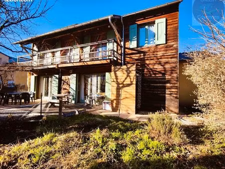 maison 7 pièces 156 m²