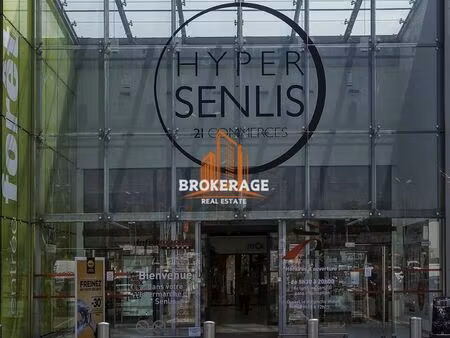 local commercial 157 m² senlis
