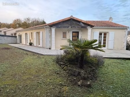 pavillon 5 pièces 165 m²