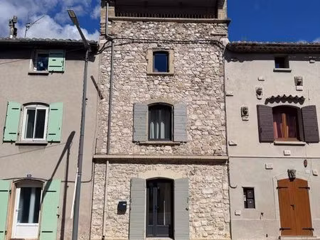 maison avec terrasse et garage
