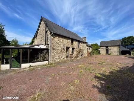 maison 11 pièces 274 m²