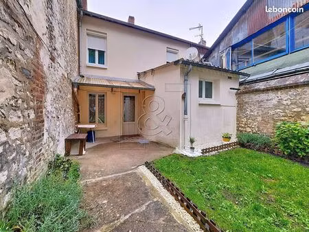 maison de ville 4 pièces 66 m²