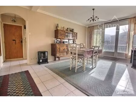 appartement 4 pièces 66 m²