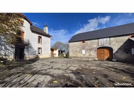 grange 7 pièces 207 m²