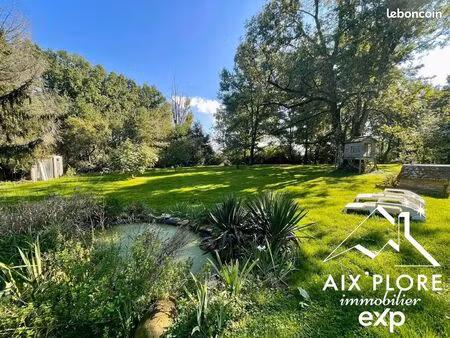 propriété 4 pièces 135 m²