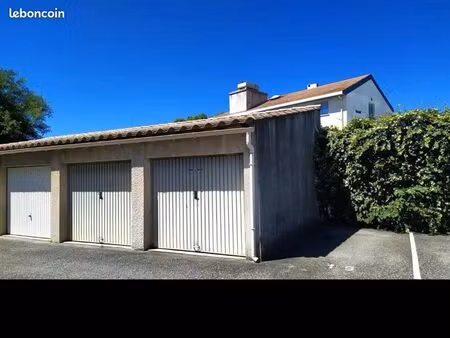 garage à vendre à bagnols sur ceze