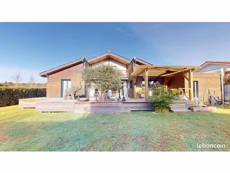 maison 4 pièces 120 m²