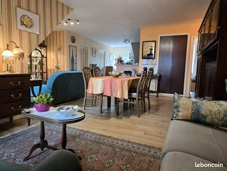 appartement 5 pièces 93 m²