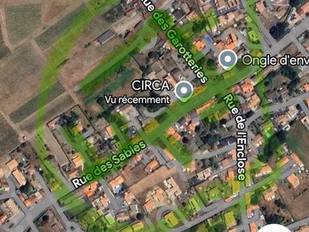 cherche terrain place de parking viai