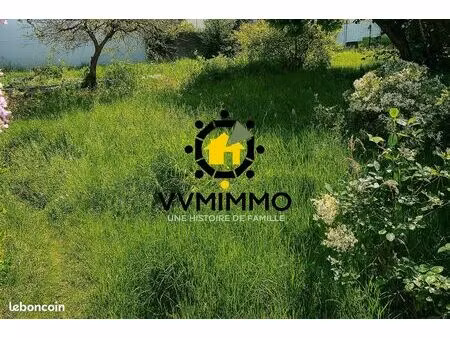 terrain 300 m² saint-mars-du-désert