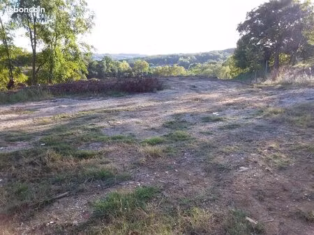 terrain 1012 m² molières