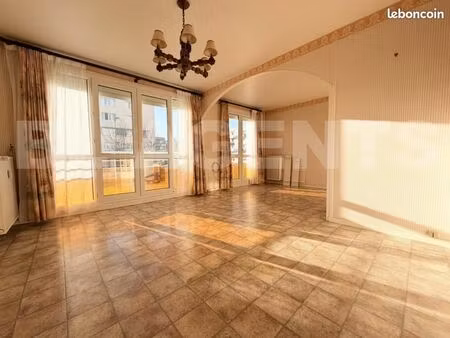 appartement 3 pièces 73 m²