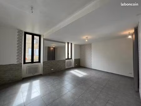 local commercial 40 m²