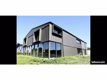 à vendre bâtiment commercial