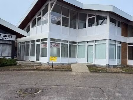 saint paul les dax beau local à louer secteur actif