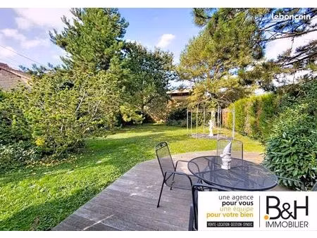 maison 6 pièces 203 m²