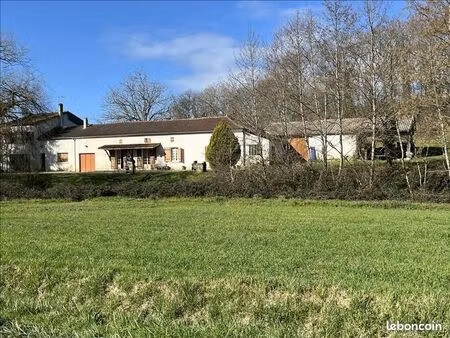 ferme 9 pièces 231 m²