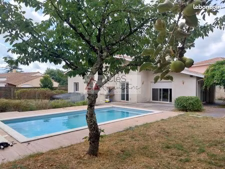 maison 6 pièces 190 m²