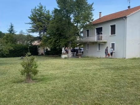 maison a fort potentiel 210m2