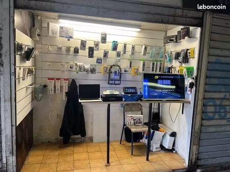 local à louer marché au puce 13015