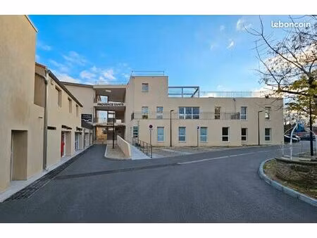 dernières disponibilités – local médical rdc à plan-de-cuques (vente ou location)