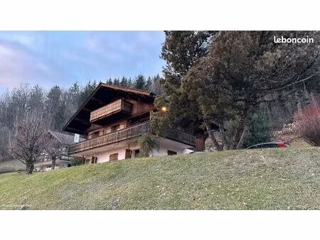 chalet 5 pièces 156 m²