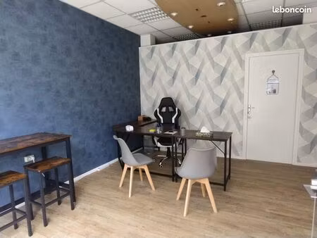 local commercial à louer - centre de la roche-posay