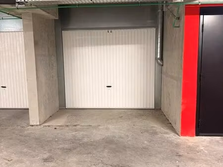 garage fermé la tronche