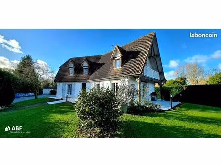 maison 6 pièces 137 m²