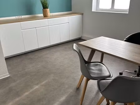 bureau meublé 15 m² – coworking à casteljaloux