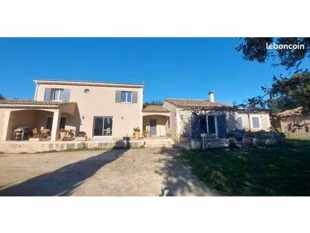 villa 250m2 et studio indépendant