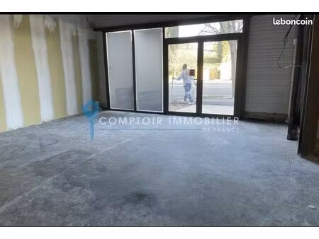 local 47 m² le thor