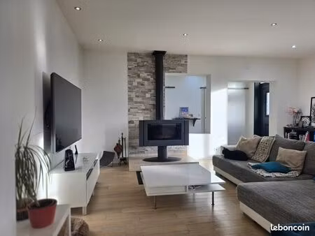 longère 4 pièces 106 m²