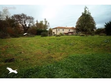 longère 7 pièces 157 m²