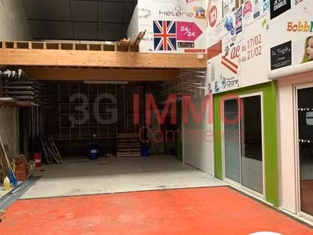 local industriel 270 m²