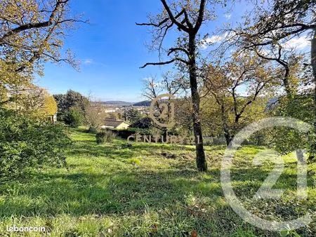 terrain 1 062 m² givors