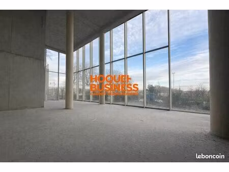 local commercial 95 m² rouen