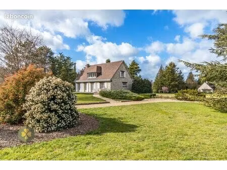 maison 6 pièces 166 m²