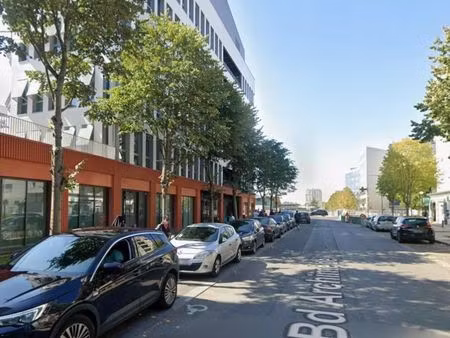 local commercial 411 m²