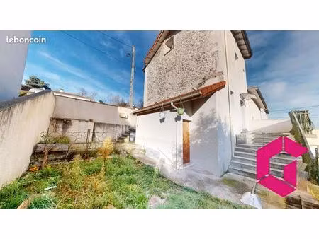 maison 3 pièces 52 m²