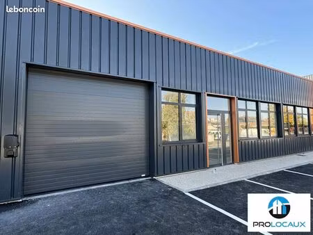 local d'activité 334 m²