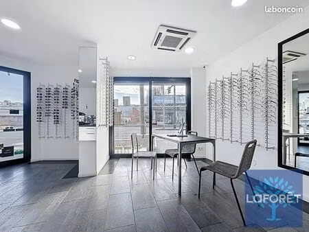 local d'activité 40 m²