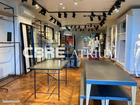 local commercial 149 m² aubiere