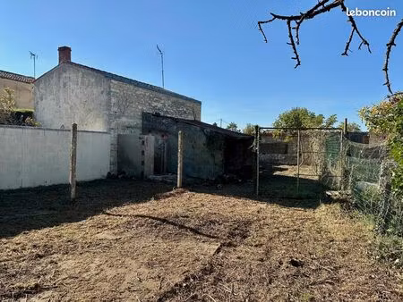 propriété 4 pièces 85 m²