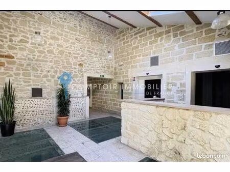 local 550 m² aimargues