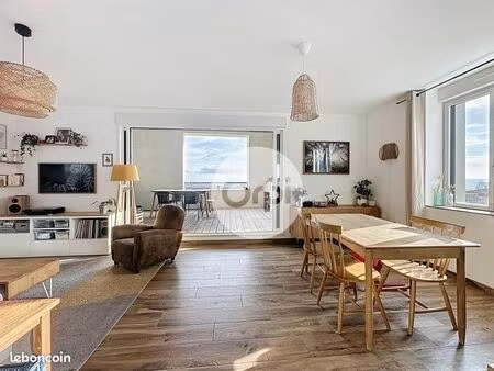 appartement 4 pièces 93 m²