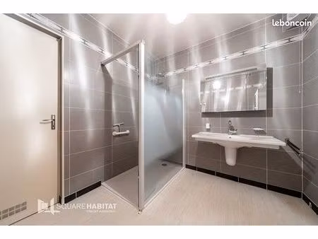 appartement 5 pièces 145 m²