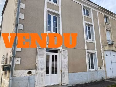 maison de ville à vendre