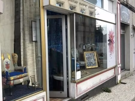 local commercial 60 m²