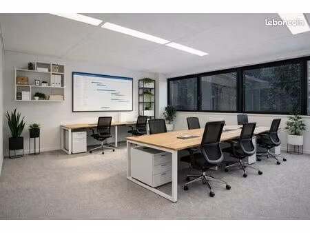 votre bureau privé pour votre équipe dans notre espace de coworking avec services